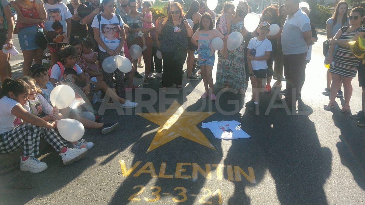 Pintaron una estrella amarilla en la ruta 1 en homenaje a Nachito Isleño