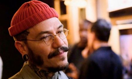 Adrian Appiolaza trabajó para marcas de renombre como Loewe, Miu Miu, Chloé y Louis Vuitton: ahora, llevó a Argentina a la Fashion Week con Mafalda, Eva Perón y el Obelisco. Adrian Appiolaza trabajó para marcas de renombre como Loewe, Miu Miu, Chloé y Louis Vuitton: ahora, llevó a Argentina a la Fashion Week con Mafalda, Eva Perón y el Obelisco.