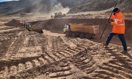Destacan el avance de proyectos mineros en Salta, San Juan y Santa Cruz. Destacan el avance de proyectos mineros en Salta, San Juan y Santa Cruz.