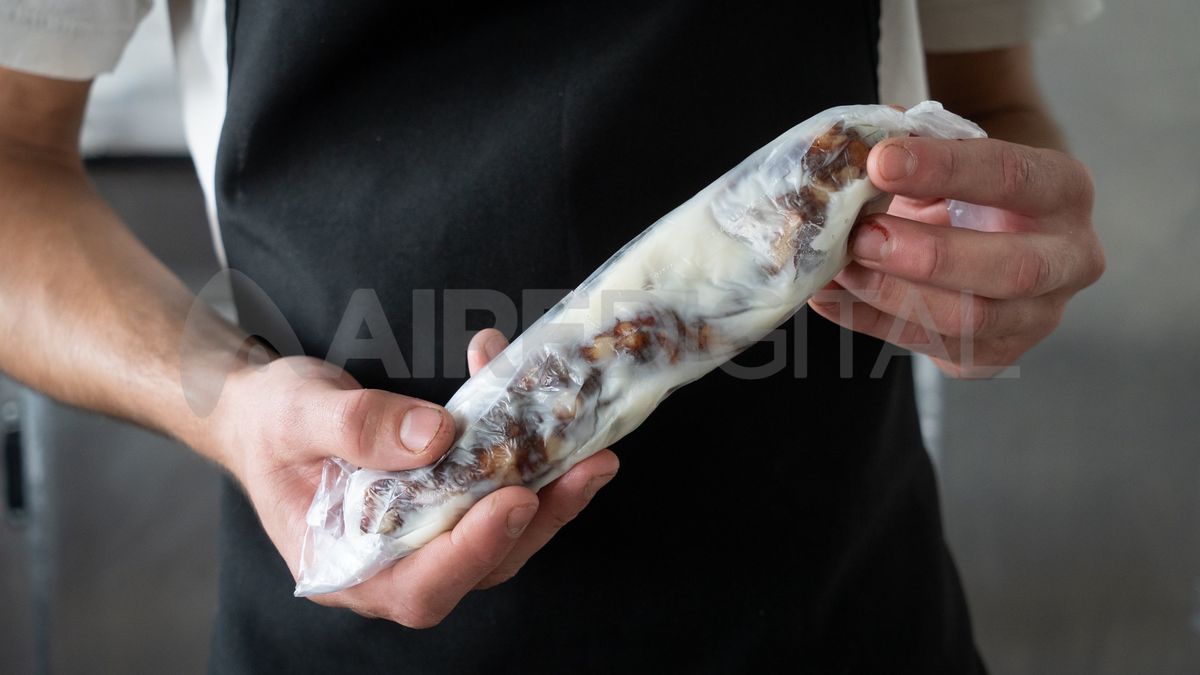 Uno de los secretos mejor guardados está vinculado con el tiempo de maduración: una vez que los chorizos pasan una semana en el secadero están aptos para consumirse. Cuando se supera ese lapso de tiempo