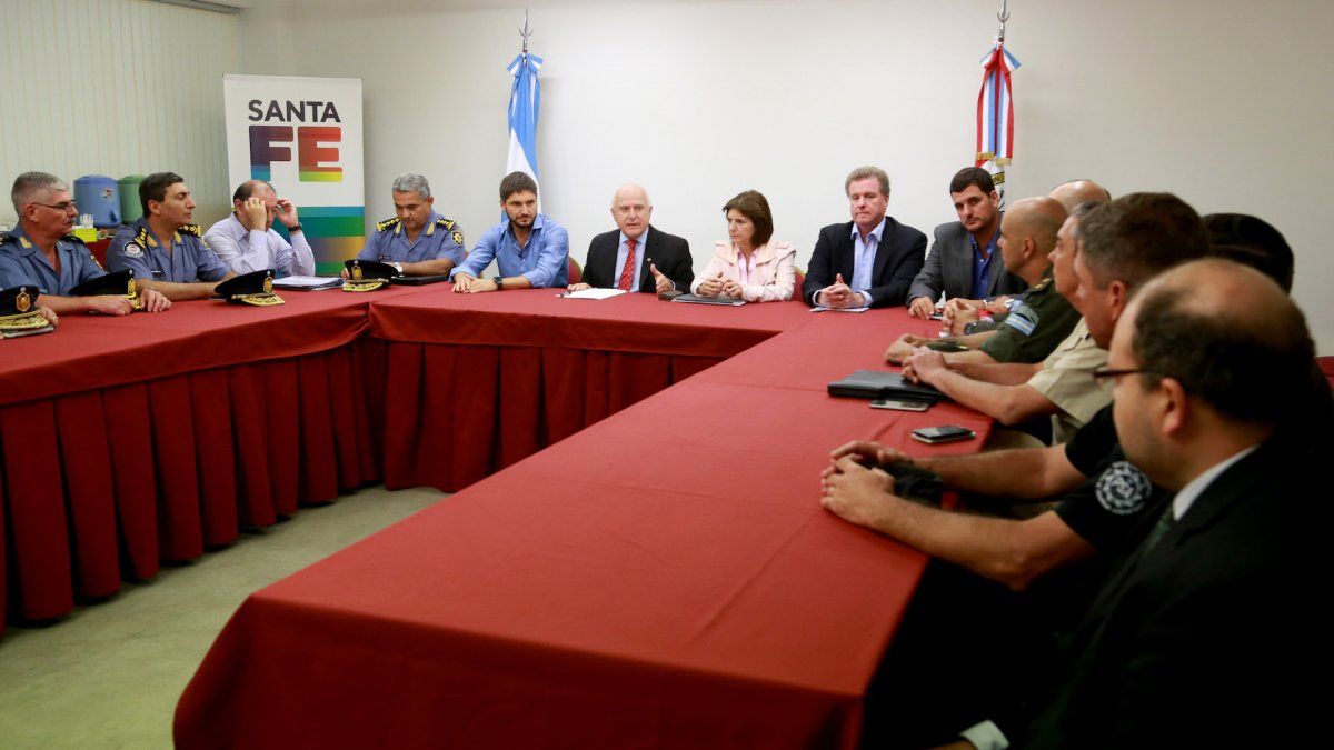 Lifschitz evaluó como “muy positivo” el trabajo conjunto con el Ministerio de Seguridad nacional