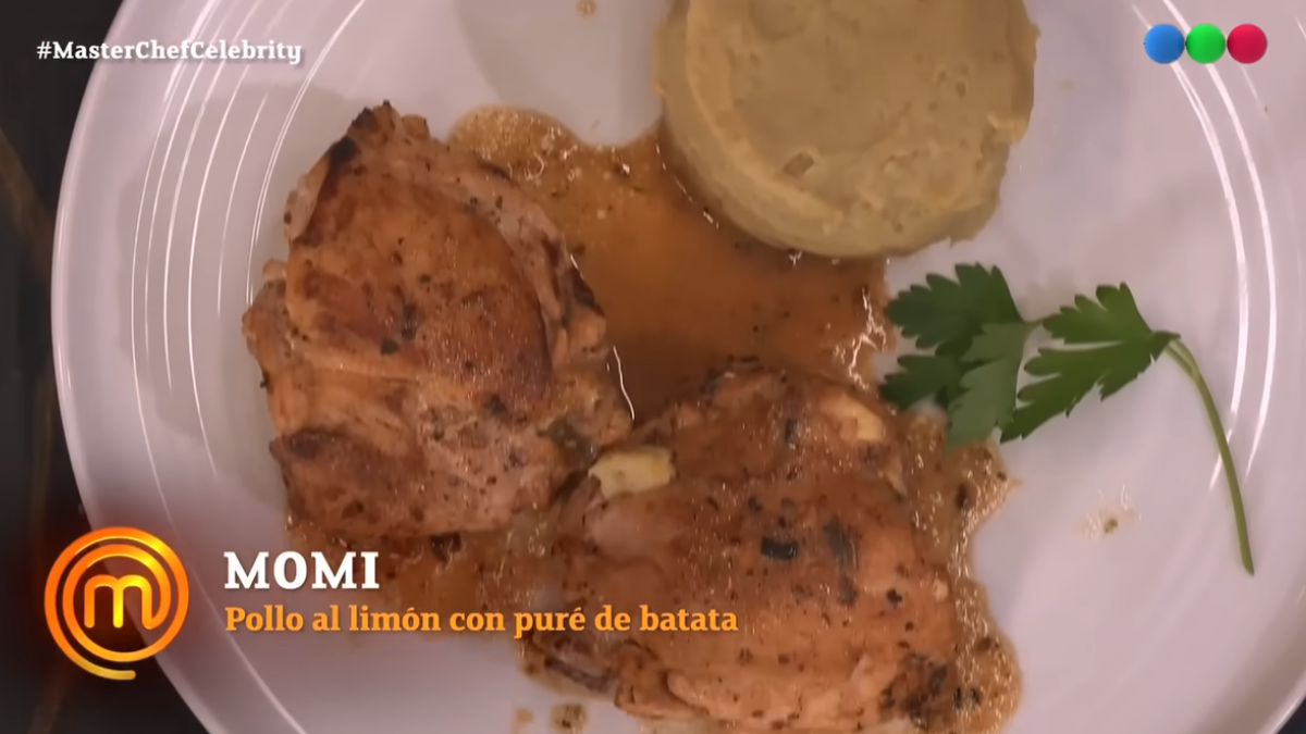 Receta de pollo al limón con puré de papa de Momi Giardina. Receta de pollo al limón con puré de papa de Momi Giardina.