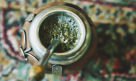 Cómo destapar una bombilla de mate Cómo destapar una bombilla de mate