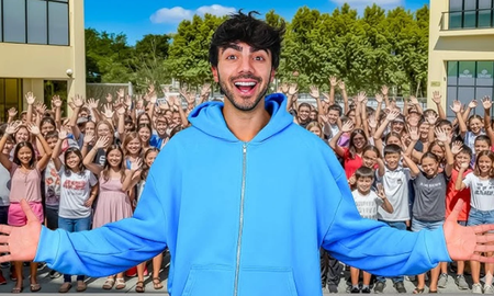 De YouTube al estadio de Vélez: quién es Fede Vigevani, el creador de contenido que logró un éxito global De YouTube al estadio de Vélez: quién es Fede Vigevani, el creador de contenido que logró un éxito global