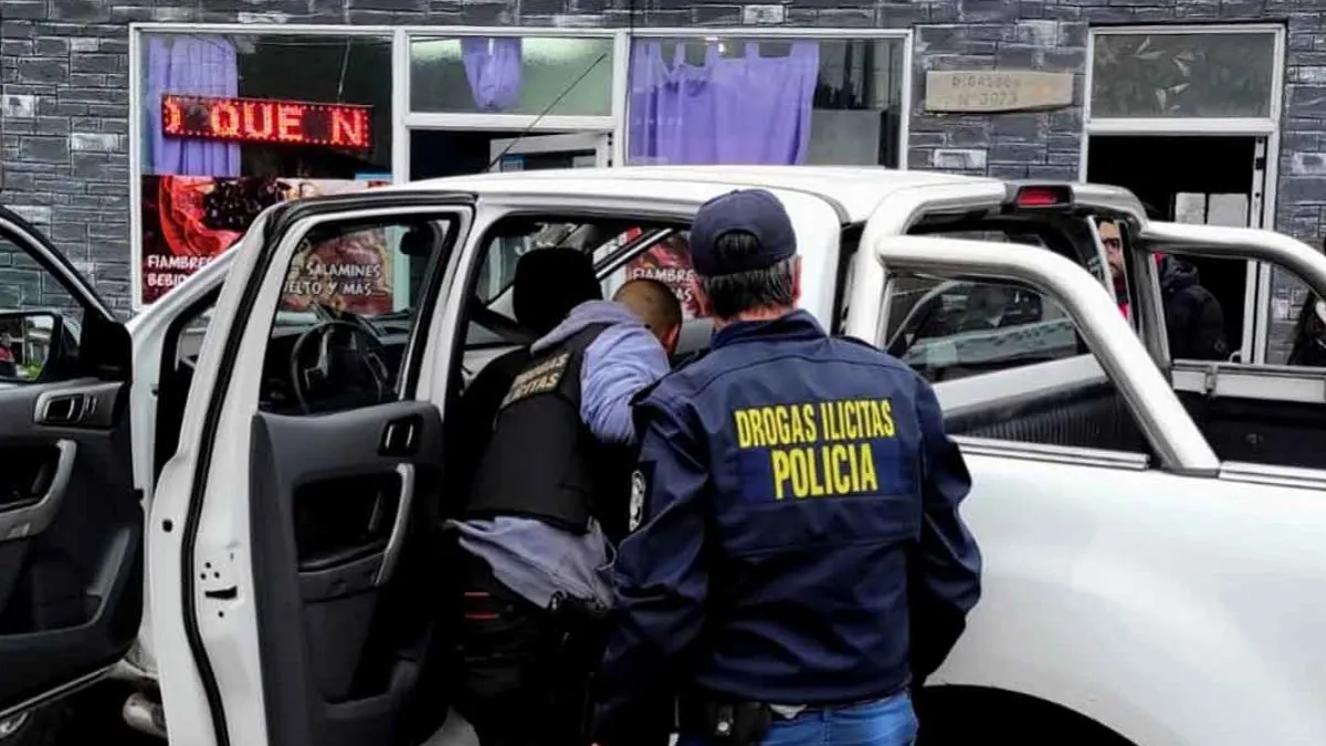 Balvanera: un policía y un comisario