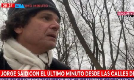 Video: un cronista chileno casi recibe un balazo en Ucrania Video: un cronista chileno casi recibe un balazo en Ucrania