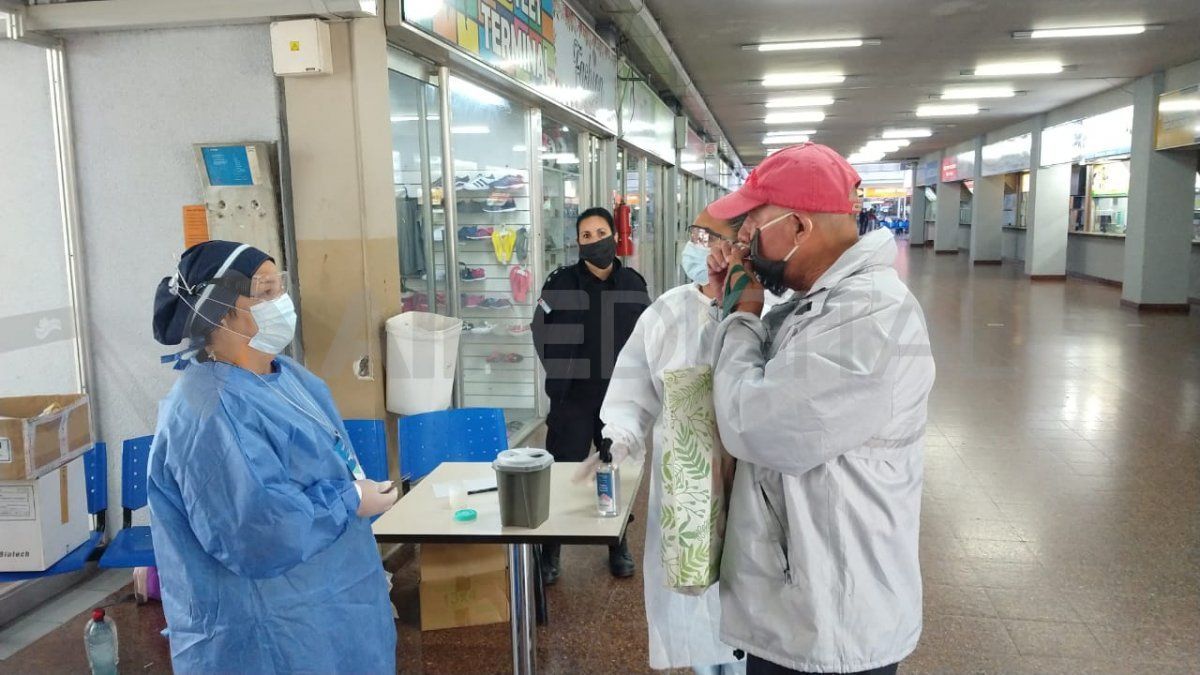 En la Termimal de Ómnibus realizan test de anosmia a los pasajeros llegan a la ciudad.&nbsp;