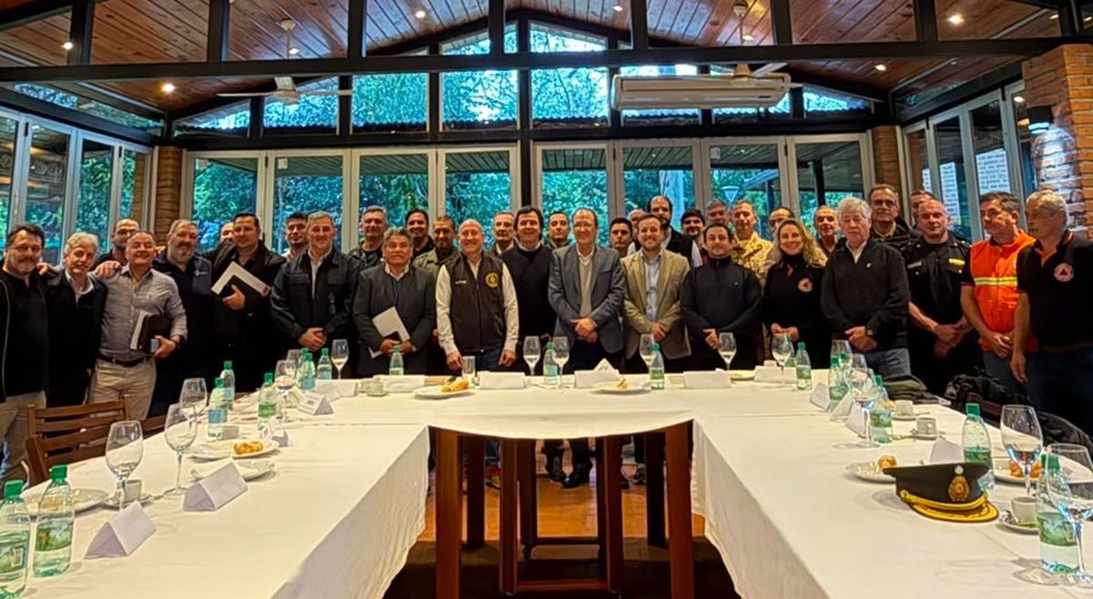 La reunión se realizó en Misiones, impulsada por la Agencia Federal de Emergencias (AFE), en el marco de la preparación ante el fenómeno del Niño 2026/2027. La reunión se realizó en Misiones, impulsada por la Agencia Federal de Emergencias (AFE), en el marco de la preparación ante el fenómeno del Niño 2026/2027.