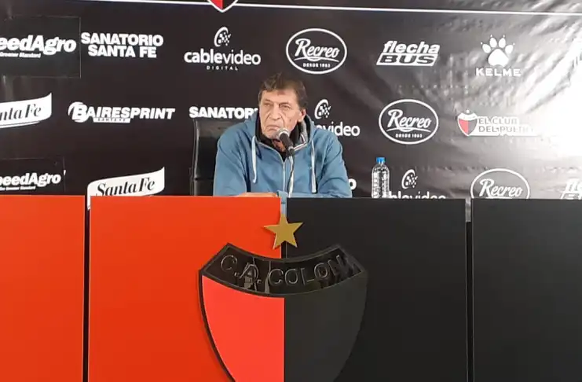 Un ex técnico de Colón está a favor de la quita de un descenso y explicó el motivo.