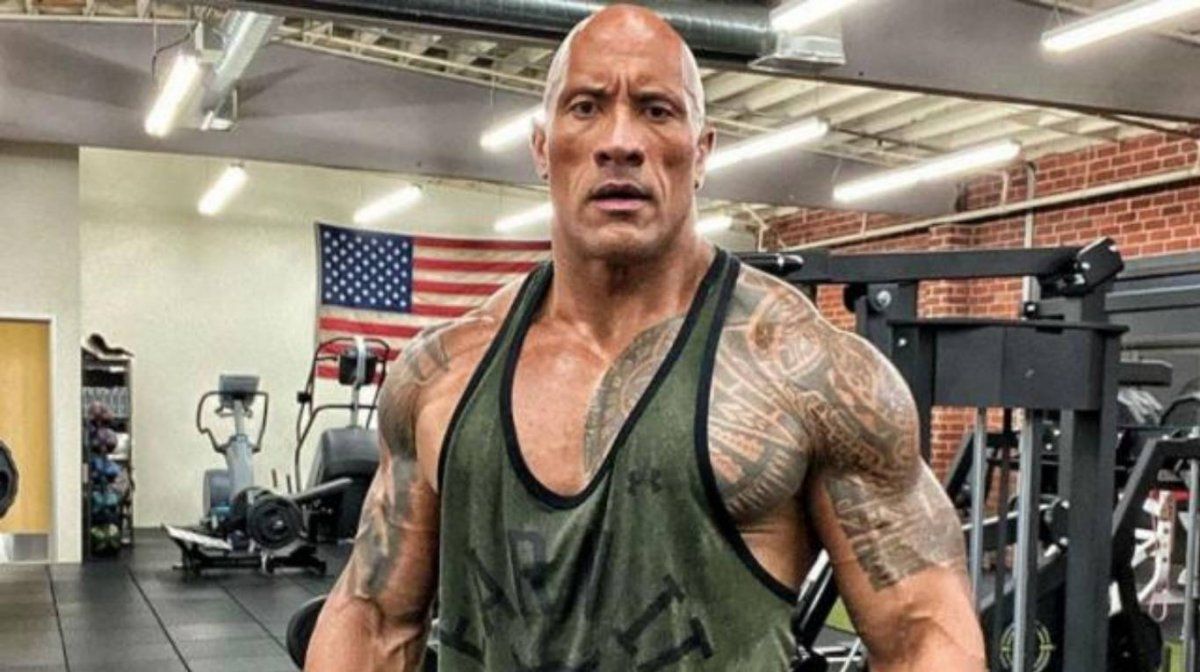 Dwayne Douglas Johnson tiene 49 años.