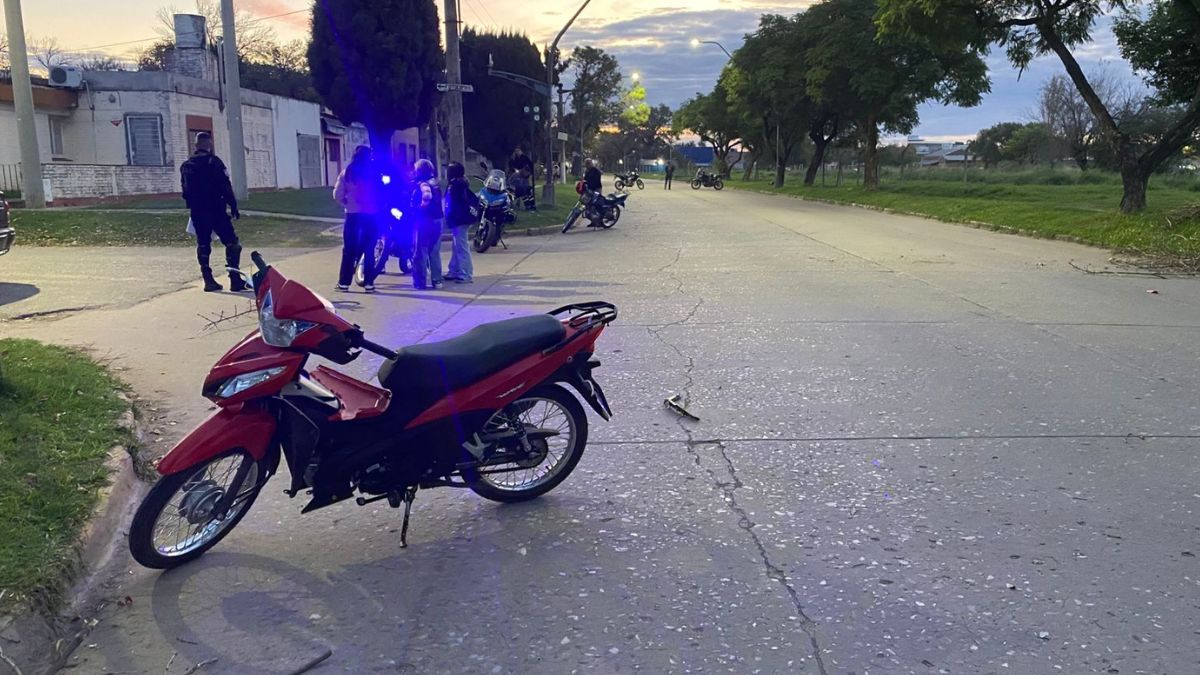 Dos motos chocaron en Millán Medina al 4800