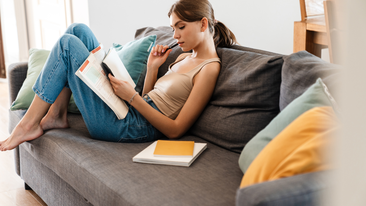 Las emociones son importantes en todas las etapas de la vida, pero en la adolescencia empieza a complicarse el panel de control. Las emociones son importantes en todas las etapas de la vida, pero en la adolescencia empieza a complicarse el panel de control.