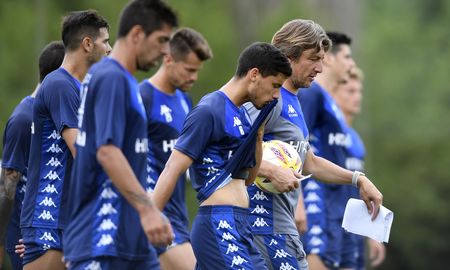 velez comenzara manana la pretemporada a puertas abiertas para los socios velez comenzara manana la pretemporada a puertas abiertas para los socios