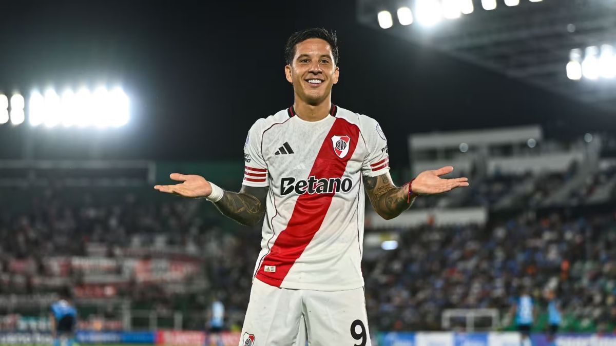 Con gol de Driussi, River igualó 1-1 ante Blooming en Bolivia. Con gol de Driussi, River igualó 1-1 ante Blooming en Bolivia.