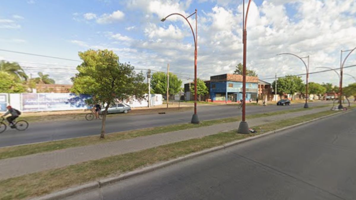 El hombre fue aprehendido cuando caminaba por Avenida Peñaloza.
