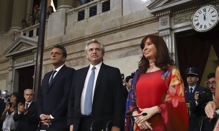el gobierno modifico la ley de inteligencia nacional y limito las funciones de los espias el gobierno modifico la ley de inteligencia nacional y limito las funciones de los espias