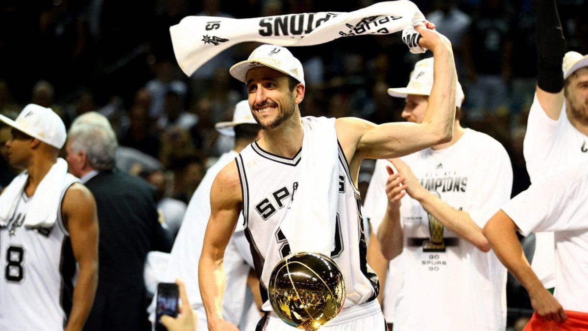 Manu Ginóbili fue elegido como nuevo miembro del Salón de la Fama del básquetbol por su brillante carrera en la NBA. Será el quinto sudamericano en recibir esta distinción.