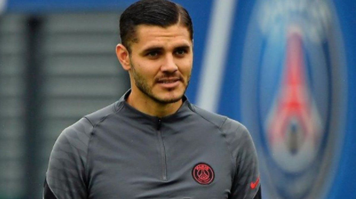 Mauro Icardi volvió a Instagram y dio explicaciones sobre su ausencia.