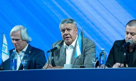 Citaron a indagatoria a Claudio Tapia y Pablo Toviggino y les prohibieron salir del país en la causa contra la AFA Citaron a indagatoria a Claudio Tapia y Pablo Toviggino y les prohibieron salir del país en la causa contra la AFA