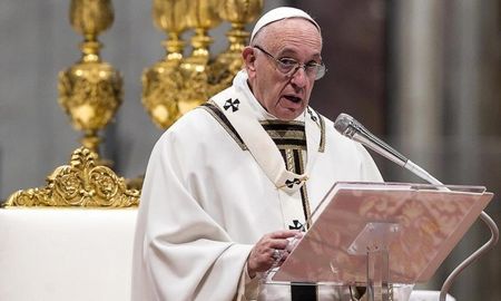 Bergoglio recibió dos veces en el Vaticano al presidente Alberto Fernández, el 31 de enero de 2020 en la Biblioteca del Palacio Apostólico, y el 13 de mayo de 2021 en una sala del Aula Pablo VI. Bergoglio recibió dos veces en el Vaticano al presidente Alberto Fernández, el 31 de enero de 2020 en la Biblioteca del Palacio Apostólico, y el 13 de mayo de 2021 en una sala del Aula Pablo VI.