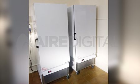 Ultrafreezers listos en el viejo Hospital Iturraspe para recibir las primeras dosis de Pfizer que llegarán a la ciudad. Ultrafreezers listos en el viejo Hospital Iturraspe para recibir las primeras dosis de Pfizer que llegarán a la ciudad.