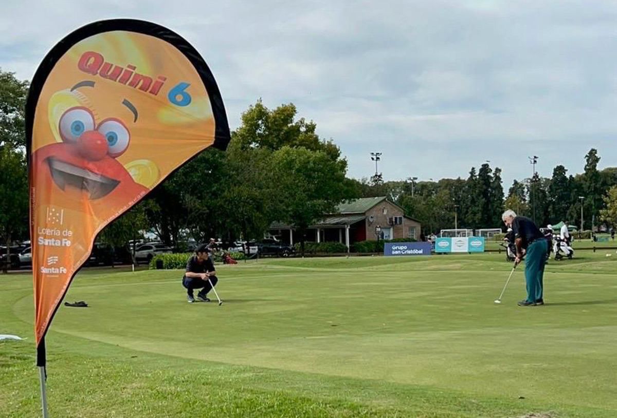 La Copa Santa Fe de Golf se disputó en clubes de Sunchales, Rosario, Venado Tuerto y Piñero. La Copa Santa Fe de Golf se disputó en clubes de Sunchales, Rosario, Venado Tuerto y Piñero.