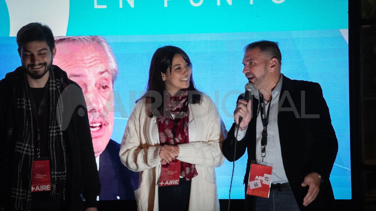 Lucho Piazza (derecha), Beba Córdoba y Martín Cartellone, el equipo que llevará adelante los programas