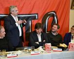 alberto fernandez se reunio con dirigentes radicales: ?yo tambien soy el resultado de alfonsin?