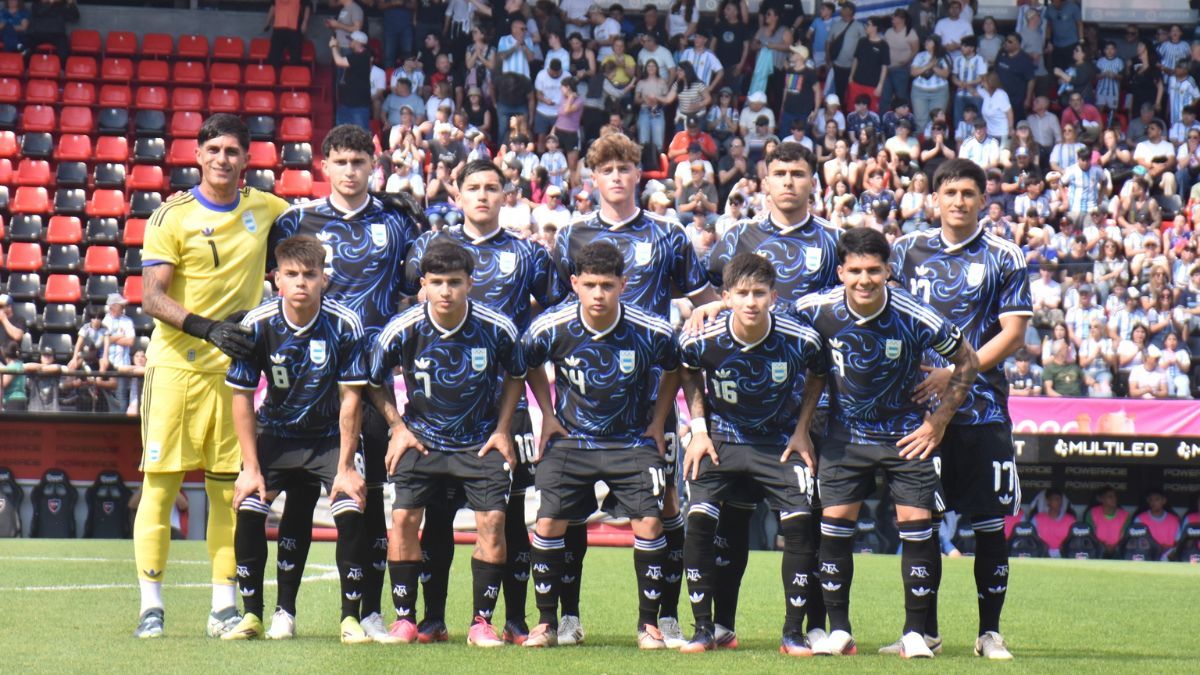 La formación titular de Argentina en la victoria por 1 a 0 ante Uruguay. La formación titular de Argentina en la victoria por 1 a 0 ante Uruguay.