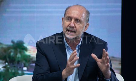 Omar Perotti habló en exclusiva con AIRE desde Buenos Aires.