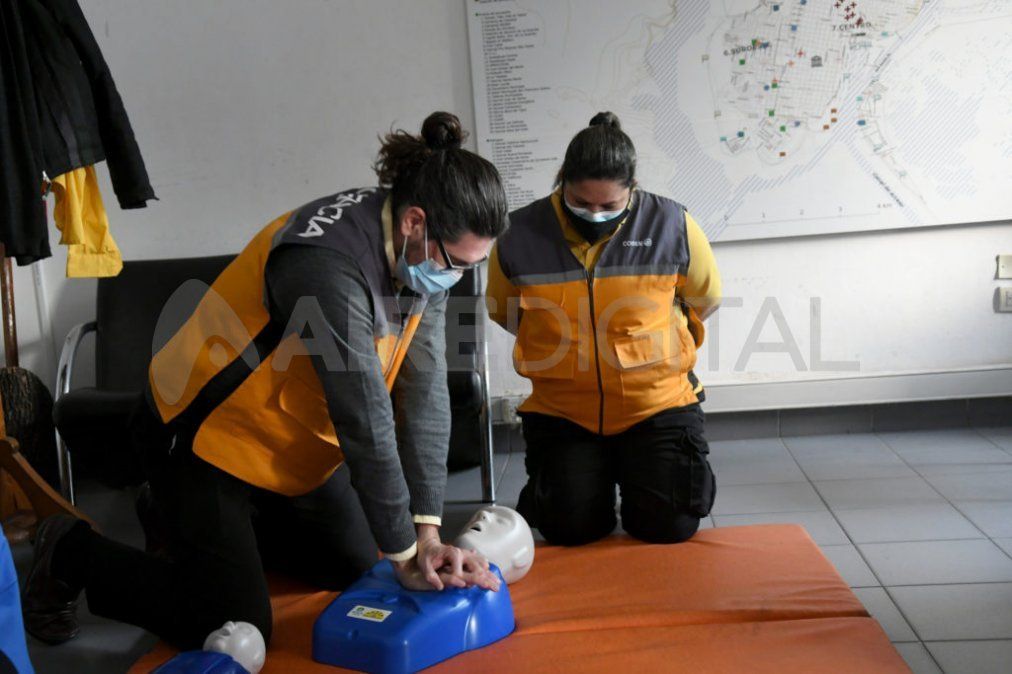 Si bien es conocido como Cobem, su nombre es la abreviatua de Central Operativa Brigada de Emergencias Municipal. 