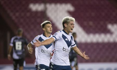 velez aplasto a cipolletti y avanzo a 16avos de la copa argentina velez aplasto a cipolletti y avanzo a 16avos de la copa argentina