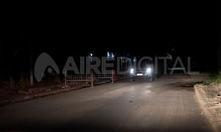 Los problemas en el alumbrado público son notorios en muchos barrios de Santa Fe. Los problemas en el alumbrado público son notorios en muchos barrios de Santa Fe.