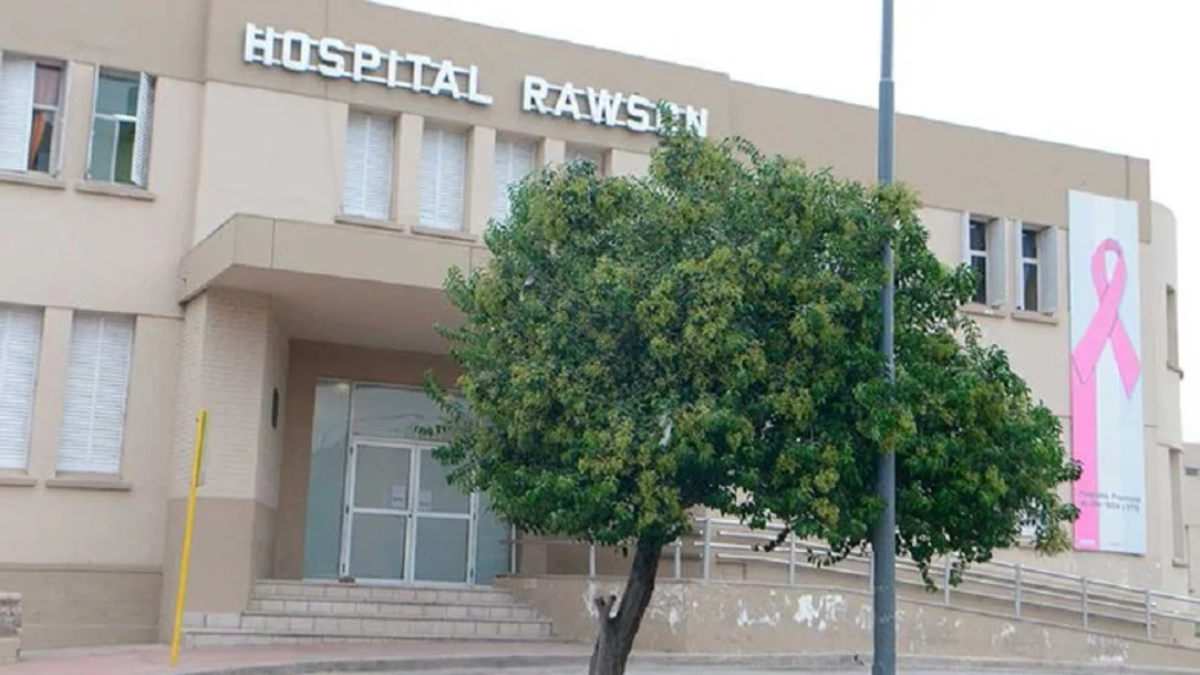 La víctima sufrió fracturas en la mandíbula y órbits.