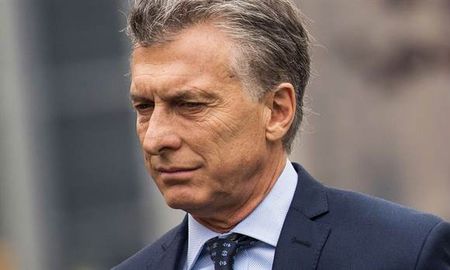 macri replantea su estrategia con los gobernadores y con la cgt macri replantea su estrategia con los gobernadores y con la cgt