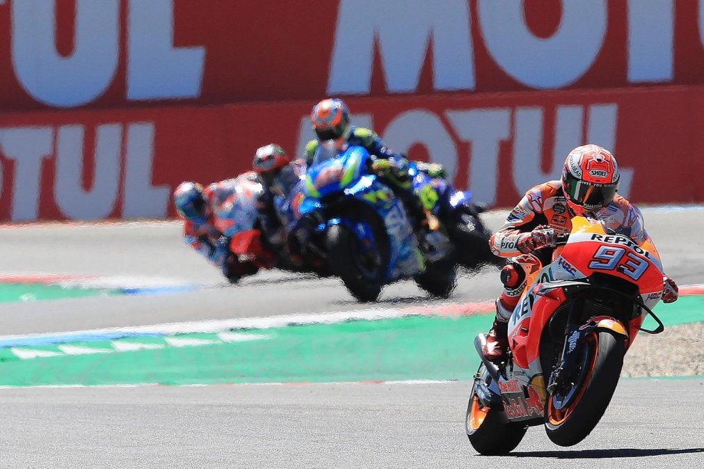 El coronavirus sigue aplazando competencias: el MotoGP suspendió tres Grand Prix