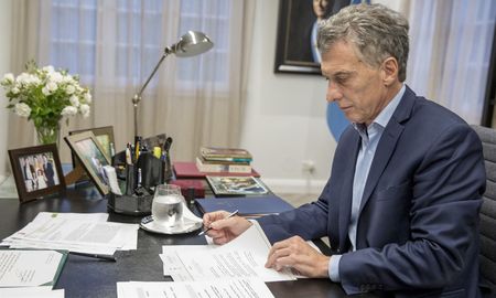 inquieto por el efecto inflacionario, el gobierno analiza nuevas medidas inquieto por el efecto inflacionario, el gobierno analiza nuevas medidas
