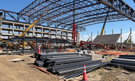Juegos Suramericanos: el nuevo Microestadio del CARD que construye la Provincia ya transforma el paisaje del sur de la capital. Juegos Suramericanos: el nuevo Microestadio del CARD que construye la Provincia ya transforma el paisaje del sur de la capital.