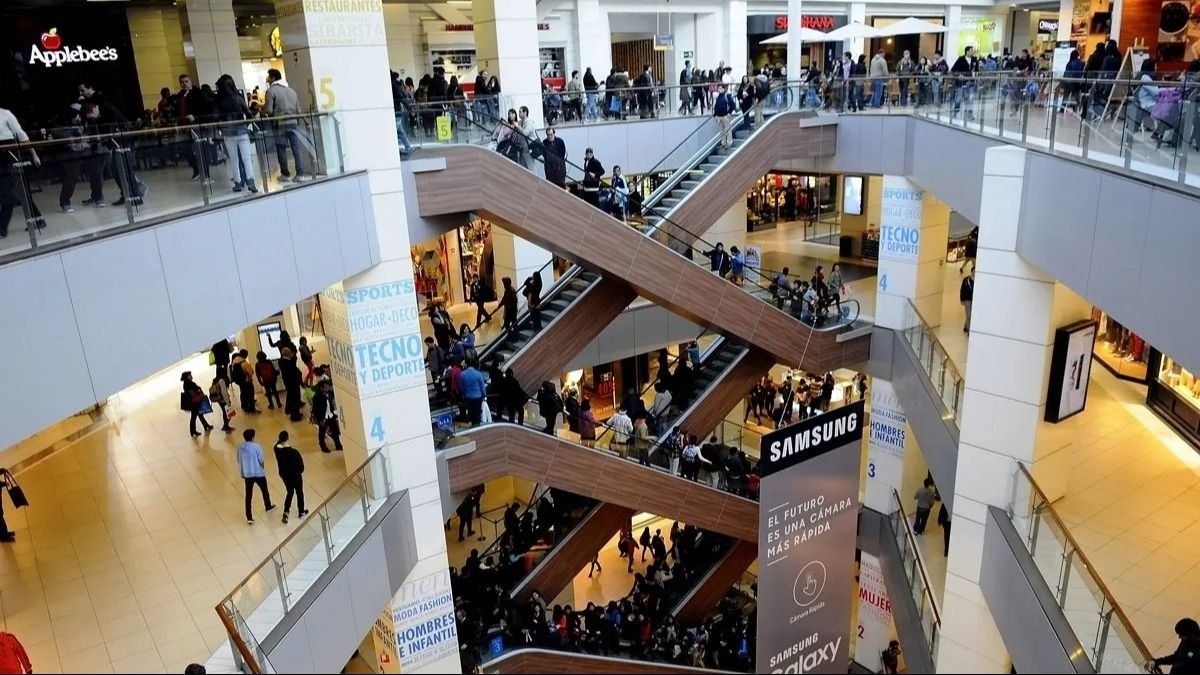 Este 2025 miles de argentinos eligieron Chile para pasar sus vacaciones de verano y tener la oportunidad de hacer compras más accesibles. Este 2025 miles de argentinos eligieron Chile para pasar sus vacaciones de verano y tener la oportunidad de hacer compras más accesibles.