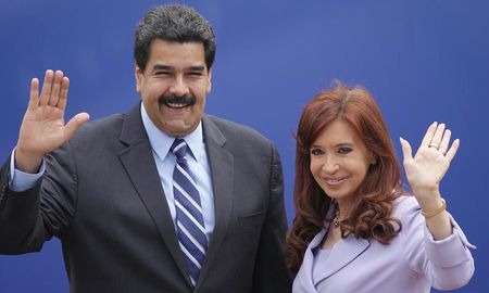 El venezolano le envió un texto a CFK. El venezolano le envió un texto a CFK.