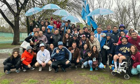 Hinchas de la Selección Argentina junto a 9 meses del Mundial de Qatar 2022. Foto: Instagram @bandargentina. Hinchas de la Selección Argentina junto a 9 meses del Mundial de Qatar 2022. Foto: Instagram @bandargentina.