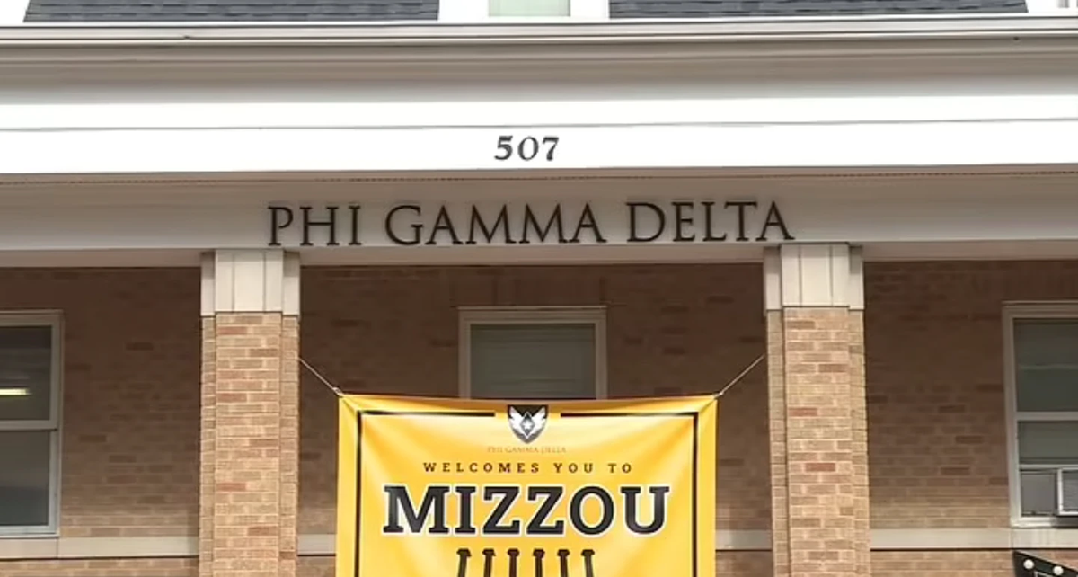 La fraternidad donde ocurrieron los hechos. (Foto: gentileza Daily Mail) 