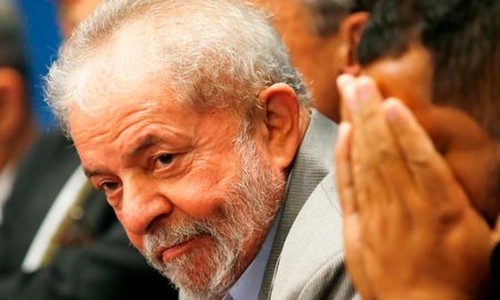 El ex mandatario había sido sentenciado a 17 años y un mes de cárcel por corrupción. El ex mandatario había sido sentenciado a 17 años y un mes de cárcel por corrupción.