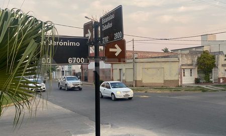 El hecho ocurrió en calle Estanislao Zeballosal 2600, de la ciudad de Santa Fe. El hecho ocurrió en calle Estanislao Zeballosal 2600, de la ciudad de Santa Fe.