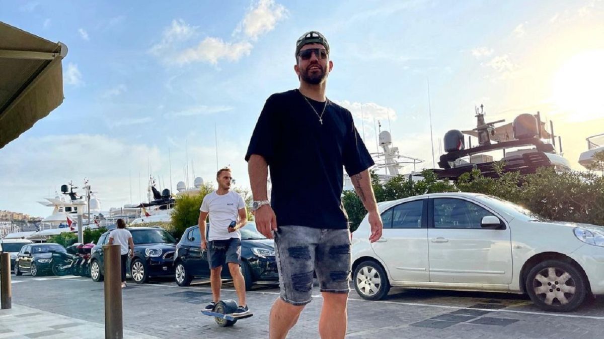 El Kun comunicó el pasado miércoles su retiro del fútbol por recomendación médica.