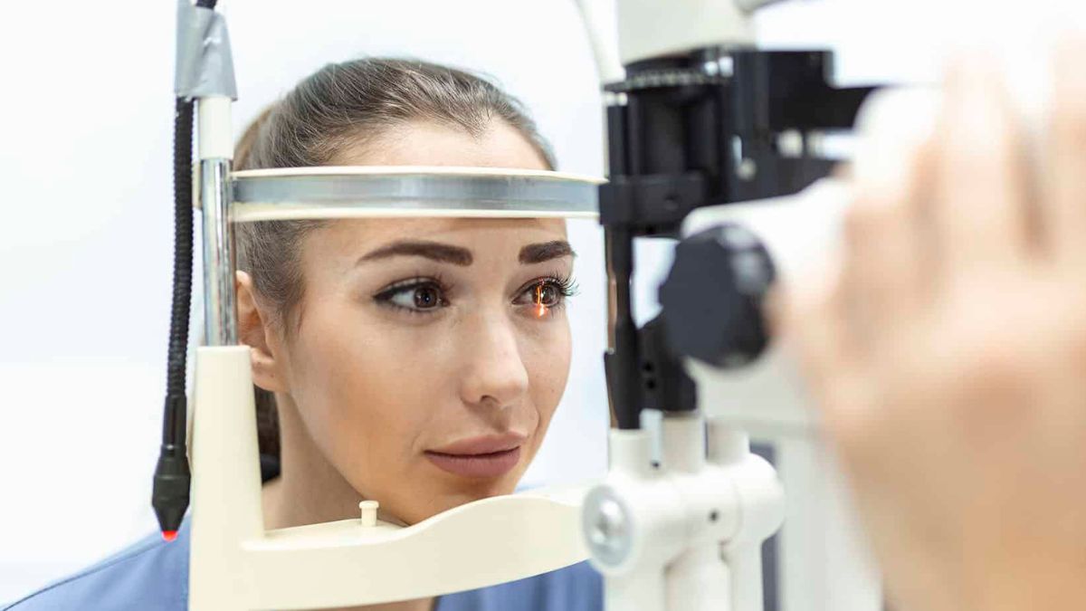 El diagnóstico de la maculopatía es sencillo, puede realizarse mediante una consulta oftalmológica con fondo de ojos y tomografía de retina, estudio que permite evaluar el estado de la mácula. El diagnóstico de la maculopatía es sencillo, puede realizarse mediante una consulta oftalmológica con fondo de ojos y tomografía de retina, estudio que permite evaluar el estado de la mácula.