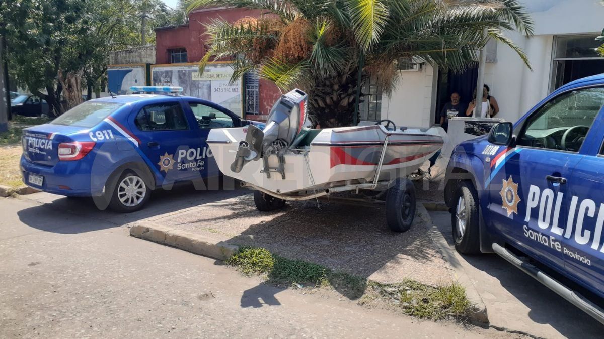 La Policía devolvió la embarcación robada a su dueño.