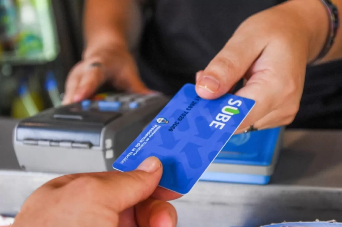 El Ministerio de Transporte de la Nación dio detalles del uso de la tarjeta SUBE. El Ministerio de Transporte de la Nación dio detalles del uso de la tarjeta SUBE.