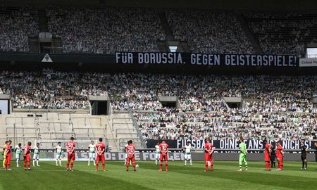 La Bundesliga planifica llenar los estadios de manera paulatina con ciertas restricciones. La Bundesliga planifica llenar los estadios de manera paulatina con ciertas restricciones.