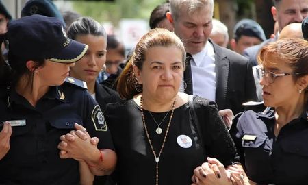 La verdad que no me conmovieron, dijo la mamá de Fernando. La verdad que no me conmovieron, dijo la mamá de Fernando.